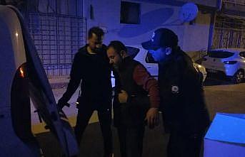 Bursa'da polis ekipleri hırsızlık zanlısını suçüstü yakaladı