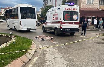 Edirne'de yolcu minibüsünün çarptığı kadın öldü