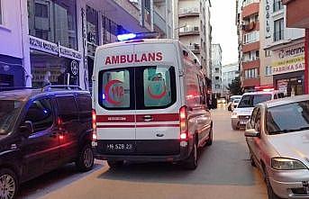 Bursa'da sokakta yaralı bulunan genç hastanede hayatını kaybetti