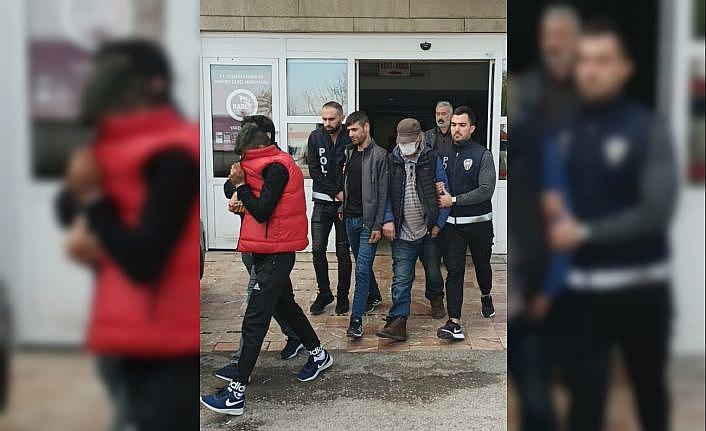 Edirne'de hırsızlık ve uyuşturucu operasyonunda gözaltına alınan 3 zanlı tutuklandı