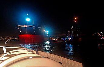 İstanbul Boğazı'nın saat 01.30'da gemi trafiğine açılacağı duyuruldu