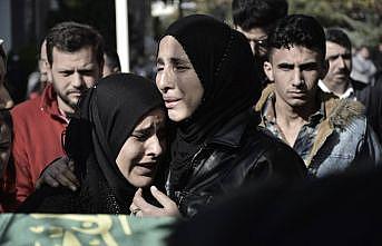 Bursa'daki yangında ölen anne ile 8 çocuğun cenaze namazları kılındı