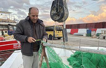 Balıkçılar çinekop ve hamsi umuduyla yeniden denize açıldı