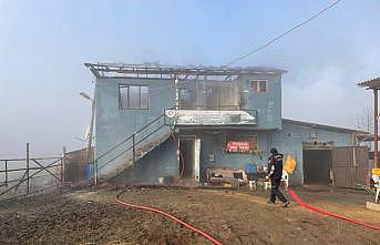Çiftlikte çalışanların kaldığı evde çıkan yangın hasara neden oldu