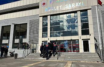Kırklareli'nde düzensiz göçmenleri silahla yağmaladığı iddiasıyla 2 şüpheli tutuklandı