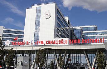Tekirdağ'da şehir hastanesinde yaralı depremzedelerin tedavileri sürüyor