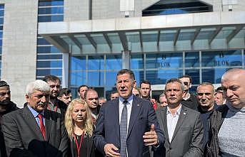 ATA İttifakı'nın cumhurbaşkanı adayı Oğan'dan İstanbul'da ilçe seçim kurullarına ziyaret
