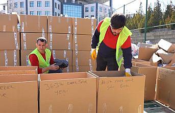 İstanbul'daki belediyelerin depremzedelere destekleri sürüyor