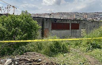 Gaziosmanpaşa'da bir çocuk silahla vurulmuş halde ölü bulundu