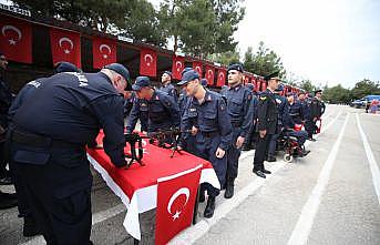 Balıkesir'de jandarma üniforması giyen engelliler temsili askerlik yaptı