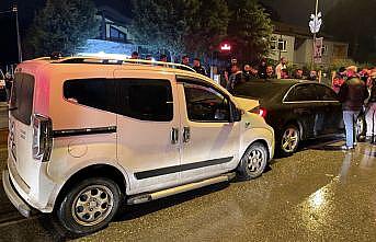 Sakarya'da zincirleme trafik kazasında 1 kişi öldü, 3 kişi yaralandı