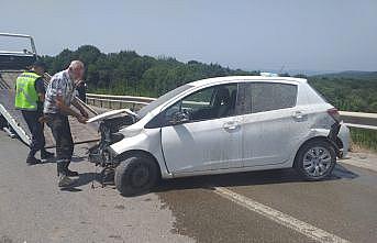 Şile yolunda otomobilin bariyere çarpması sonucu sürücü yaralandı