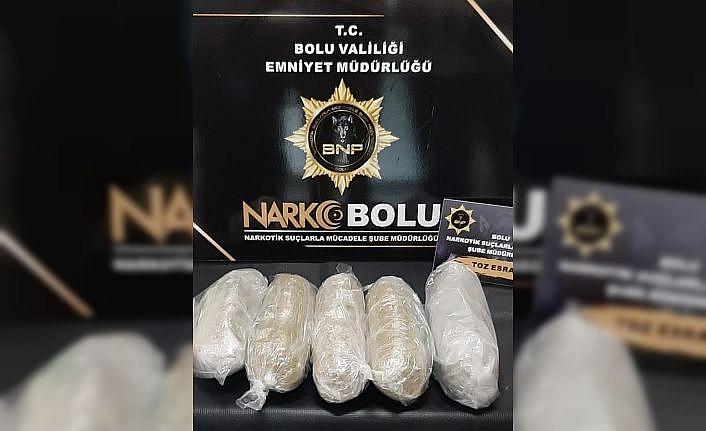 Bolu merkezli 3 ildeki uyuşturucu operasyonunda 3 kişi tutuklandı