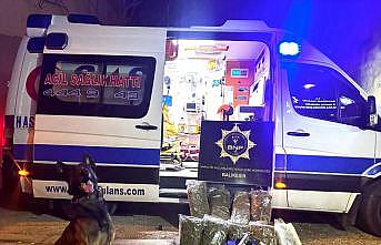 Balıkesir'de özel bir ambulansta uyuşturucu ele geçirildi