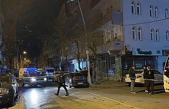 Sultangazi'de silahlı kavgada 1 kişi yaralandı