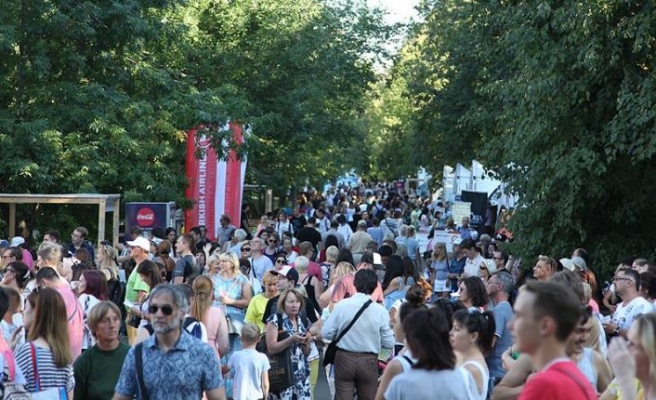 Ruslardan 'Türkiye Festivali'ne büyük ilgi