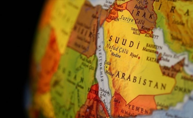 Suudi Arabistan Kanada ile ticari ilişkilerini dondurdu