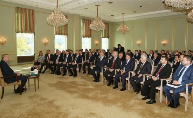 Erdoğan, Berlin’de Türk sivil toplum kuruluşlarının temsilcileriyle görüştü