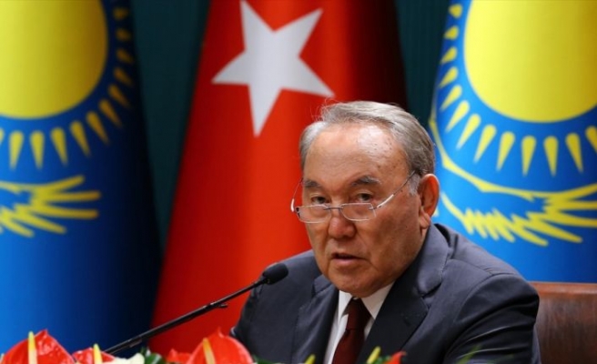 Kazakistan Cumhurbaşkanı Nazarbayev: Uluslararası arenada Kazakistan, Türkiye siyasetini destekliyor