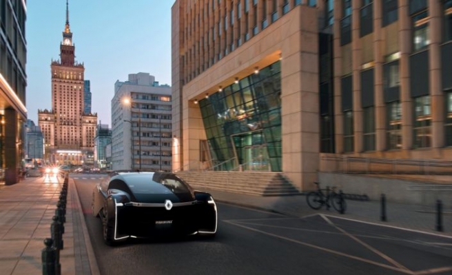 Renault'dan Paris Otomobil Fuarı'nda iki dünya prömiyeri