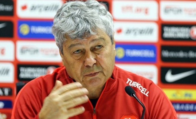 A Milli Futbol Takımı Teknik Direktörü Lucescu: Umuyorum ki yarın iyi bir sonuç elde edeceğiz