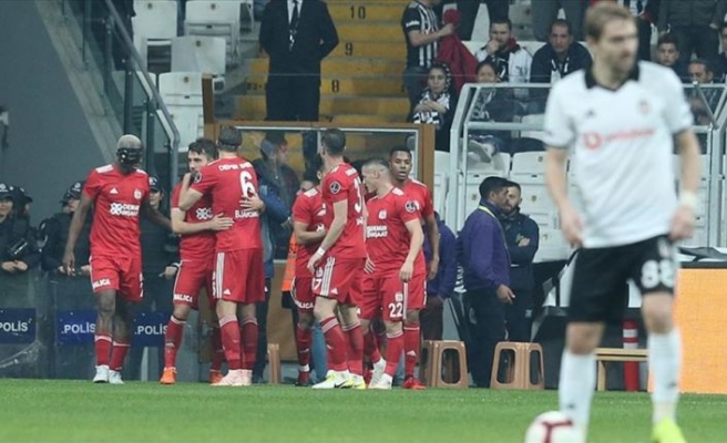 Beşiktaş'ta düşüş devam ediyor