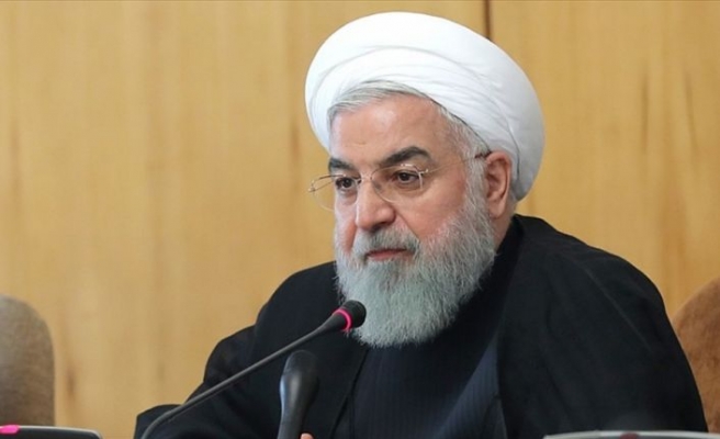 İran Cumhurbaşkanı Ruhani: ABD İran petrolünü sıfırlayamayacağını itiraf etmiştir