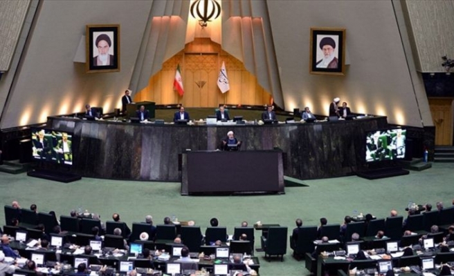 İran milletvekili sayısını 290'dan 330'a çıkarmaya hazırlanıyor