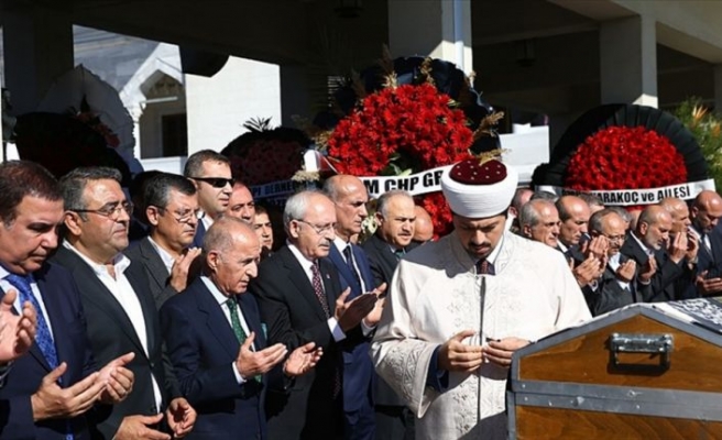 Kılıçdaroğlu, Tekin Bingöl'ün annesinin cenaze törenine katıldı