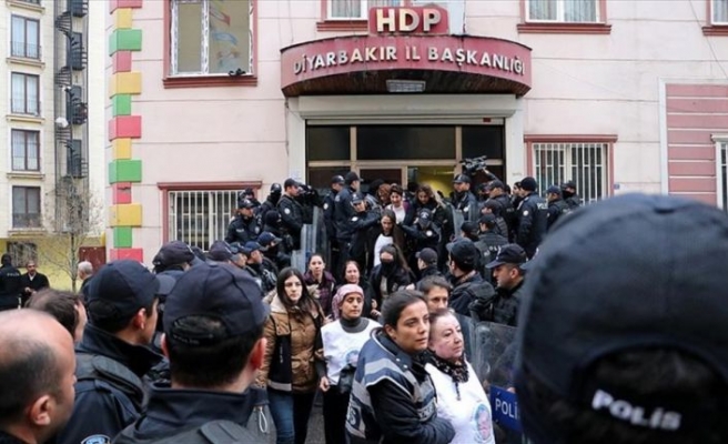 Diyarbakır'da terör operasyonu: 25 gözaltı
