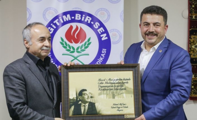 EĞİTİM BİR SEN'in 27'nci kuruluş yıldönümü ve Mehmet Akif İnan'ı anma programı