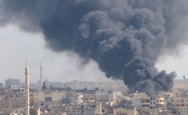 Esed rejiminden İdlib'e yoğun bombardıman