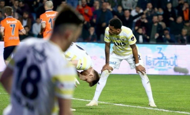 Fenerbahçe'de deplasman hasreti 10 maça çıktı