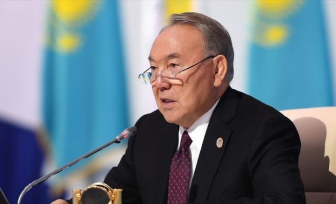 Kazakistan Cumhurbaşkanı Nazarbayev istifa etti
