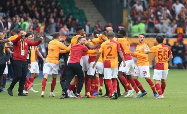 Galatasaray yenilmezlik serisi 18 maça çıktı