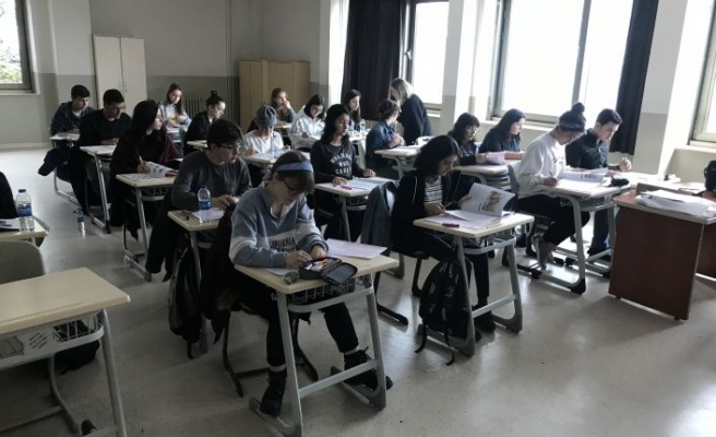 Türkiye’deki Lise Öğrencilerinin İngilizcesi Dünya Ortalamasının Üzerinde