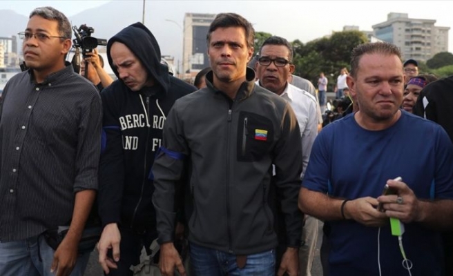 Venezuela'da muhalif lider Lopez İspanya Büyükelçiliğine sığındı