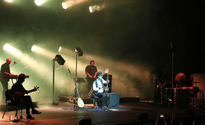 Mark Eliyahu Zorlu PSM'de konser verdi