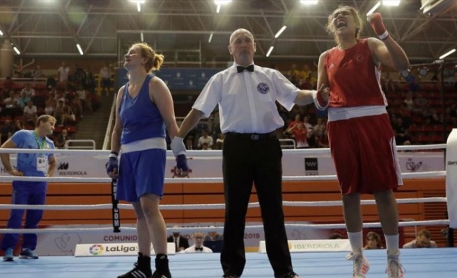 Avrupa Şampiyonasında kadın boksörlerden 4 madalya