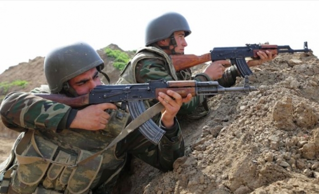 Azerbaycan-Ermenistan cephe hattında bir asker şehit oldu