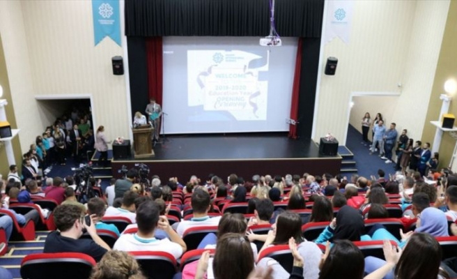 Kuzey Makedonya'daki Maarif okulunda yeni eğitim öğretim yılı