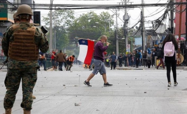 Şili Devlet Başkanı Pinera'dan halka 'sükunet' çağrısı
