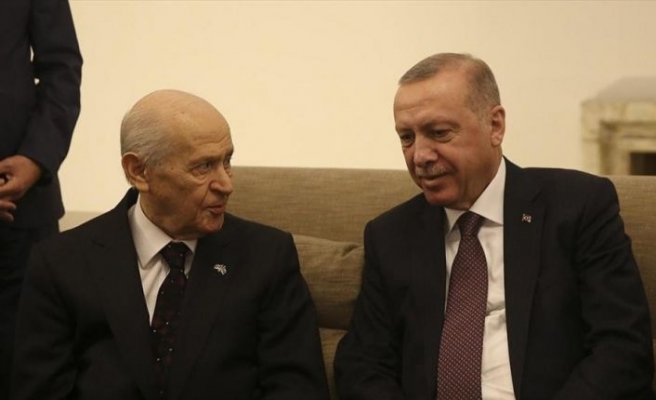 Erdoğan ile Bahçeli Meclis'te bir araya geldi