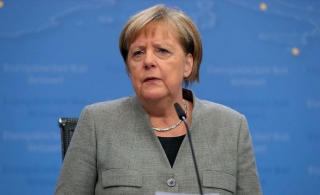 Almanya Başbakanı Merkel: Brexit'ten sonra müzakereler yoğun geçecek