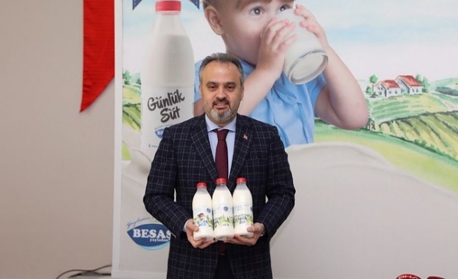 Bursa’da 1500 Aileye Süt Yardımı
