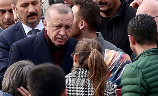 Erdoğan cuma namazını Marmara Üniversitesi İlahiyat Fakültesi Camisi'nde kıldı