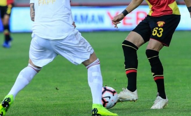 Göztepe, Süper Lig'in ilk yarısını Sivasspor deplasmanında tamamlayacak