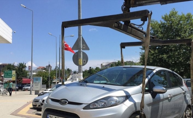 İstanbul Trafik Vakfı, park yasağını ihlal eden araçlarla ilgili faaliyetlerini sonlandırdı
