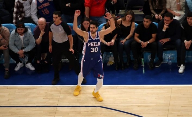 NBA'de Furkan Korkmazlı Philadelphia, Ersan İlyasovalı Bucks'ı mağlup etti