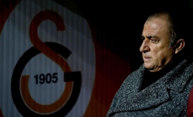Galatasaray Teknik Direktörü Terim: Arda Turan'ın transferi konusunda yönetimle fikir ayrılığı yaşıyoruz